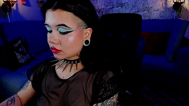 Snapshot of irregular_fetish_ chatting on February 2025 02:06:02 AM irregular fetish online show from February 2025 02:06:02 AM
