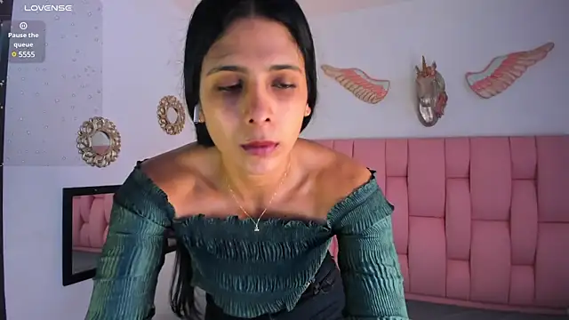 VeronikaOlsen online show from March 2025 12:36:02 PM