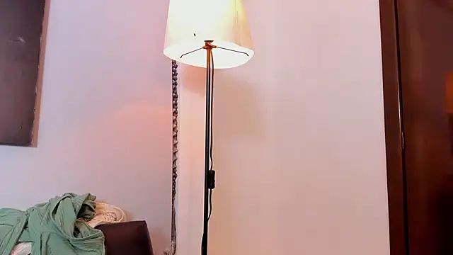 scarlett moore online show from January 2025 05:56:01 PM