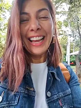 scarlett moore online show from January 2026 01:05:02 PM