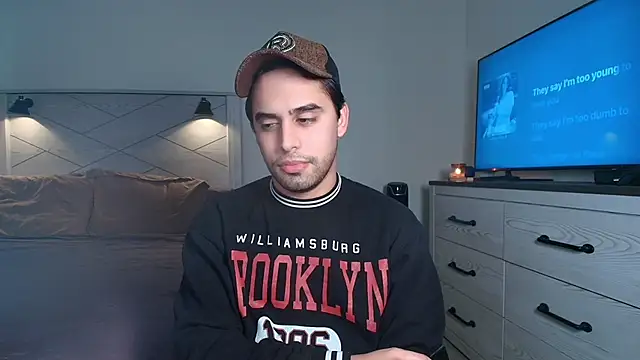 Snapshot of thonylewys chatting on October 2025 08:17:01 PM thonylewys online show from October 2025 08:17:01 PM