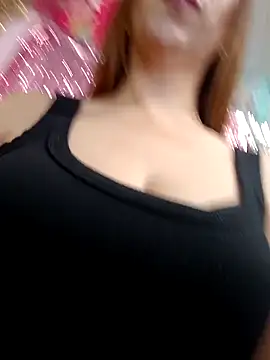 Snapshot of Mia_Novikov chatting on March 2026 05:05:02 PM Mia Novikov online show from March 2026 05:05:02 PM