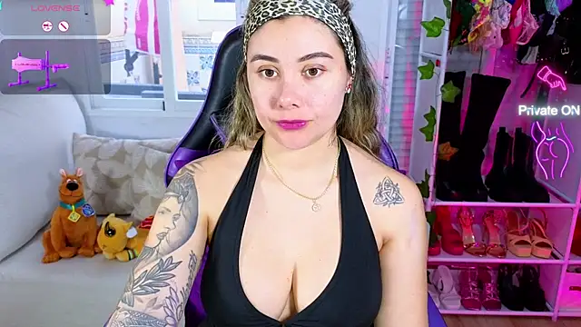 Tawny cox online show from February 2025 10:48:02 AM