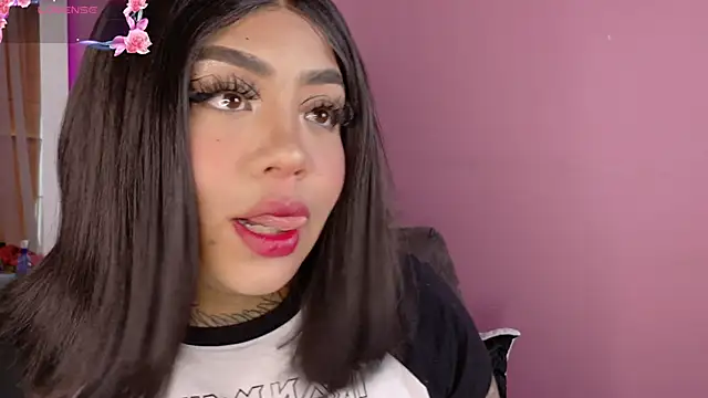 Snapshot of foxxy-lov3 chatting on April 2026 02:39:02 PM foxxy-lov3 online show from April 2026 02:39:02 PM