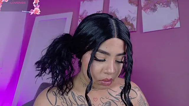 Snapshot of foxxy-lov3 chatting on April 2026 01:42:02 PM foxxy-lov3 online show from April 2026 01:42:02 PM