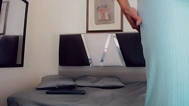 Snapshot of hilary_rodriguez chatting on January 2025 07:32:01 PM hilary rodriguez online show from January 2025 07:32:01 PM