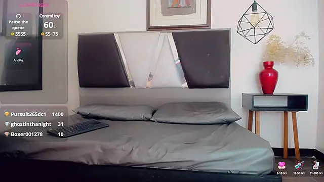 Snapshot of hilary_rodriguez chatting on February 2025 11:03:02 PM hilary rodriguez online show from February 2025 11:03:02 PM