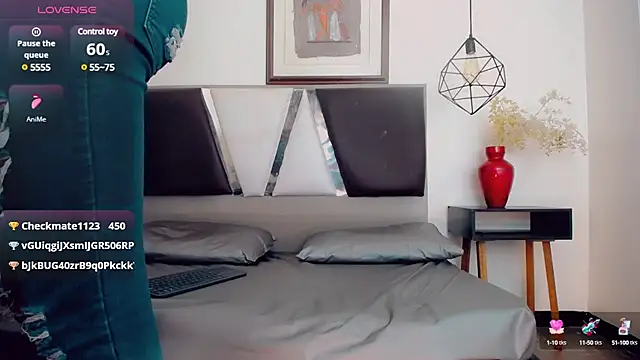 Snapshot of hilary_rodriguez chatting on February 2025 01:41:02 AM hilary rodriguez online show from February 2025 01:41:02 AM