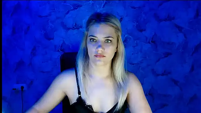 Snapshot of nika_gold1 chatting on October 2025 05:46:02 PM nika gold1 online show from October 2025 05:46:02 PM