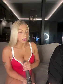 SexOnMyLvL online show from May 2026 08:17:02 PM