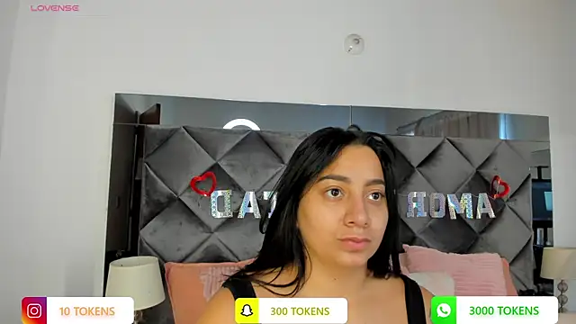 Snapshot of sofhiaa_adaams chatting on February 2025 04:44:01 PM sofhiaa adaams online show from February 2025 04:44:01 PM
