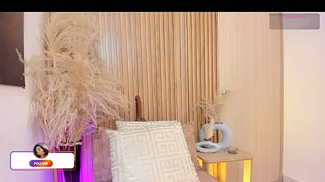 sofhiaa adaams online show from February 2026 10:39:01 PM