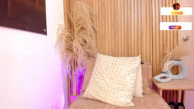 sofhiaa adaams online show from February 2026 10:50:02 PM