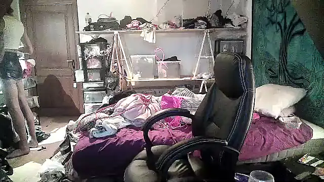 Ombeline1 online show from January 2025 02:44:01 PM