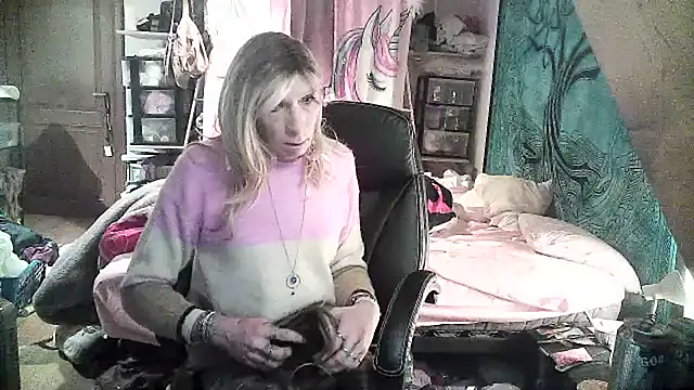 Ombeline1 online show from January 2025 06:34:01 AM