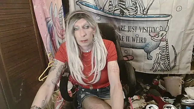 Ombeline1 online show from February 2026 06:17:02 PM