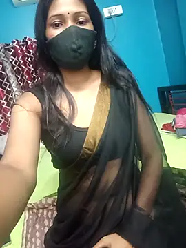 Triha 18 online show from October 2025 06:31:02 PM