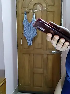 Snapshot of zentaishow chatting on October 2025 12:25:01 PM zentaishow online show from October 2025 12:25:01 PM