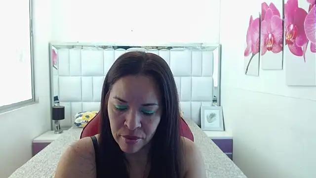 Lizeth Bels online show from June 2026 11:42:02 AM