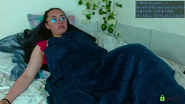 Hot Candy  online show from May 2026 03:03:02 AM