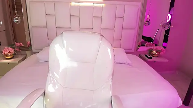 Snapshot of Biancax_ chatting on February 2026 04:09:02 AM Biancax online show from February 2026 04:09:02 AM