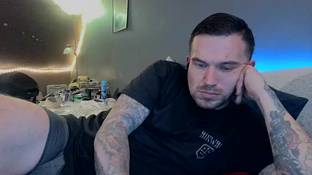 bigcocktat2dude603 online show from February 2025 11:12:02 PM