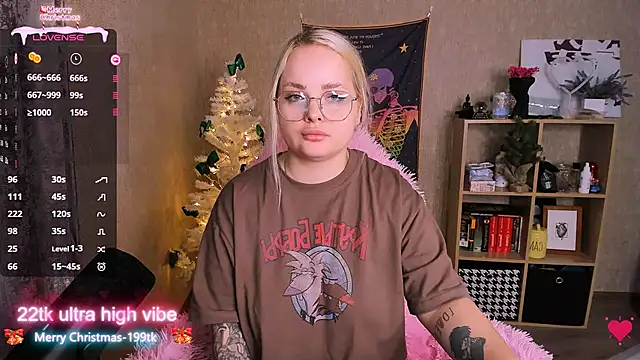 Snapshot of flower_sarah_ chatting on December 2024 12:12:02 PM flower sarah online show from December 2024 12:12:02 PM