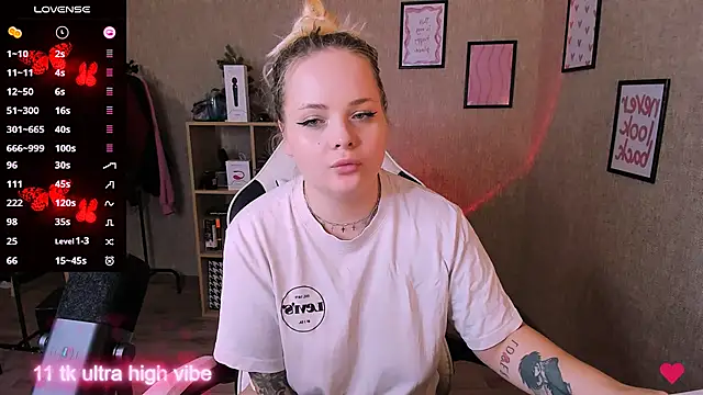 Snapshot of flower_sarah_ chatting on February 2025 05:29:02 PM flower sarah online show from February 2025 05:29:02 PM