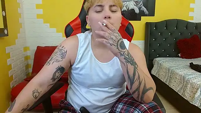 Snapshot of isabeautyx19 chatting on September 2025 01:30:01 AM isabeautyx19 online show from September 2025 01:30:01 AM