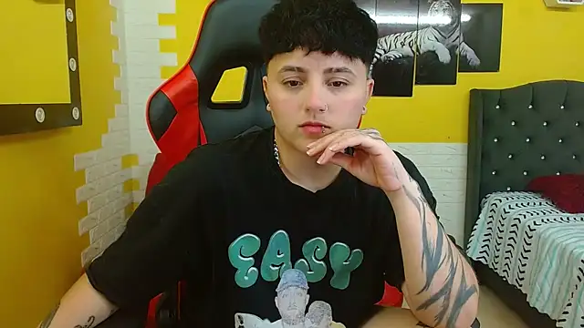 Snapshot of isabeautyx19 chatting on October 2025 02:22:02 AM isabeautyx19 online show from October 2025 02:22:02 AM