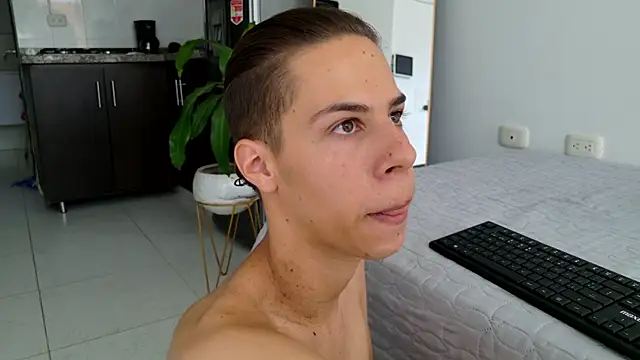 grey   27 online show from February 2025 08:27:02 PM