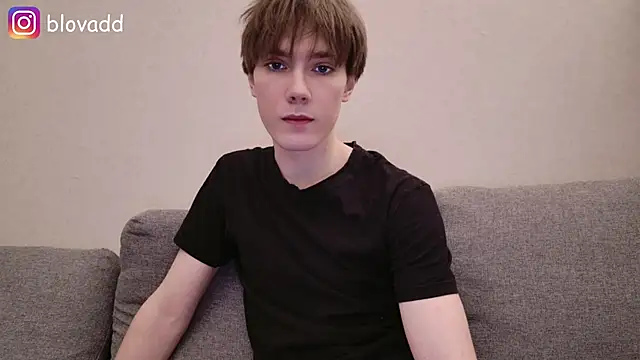 callmenineoneseven online show from February 2026 01:24:02 AM