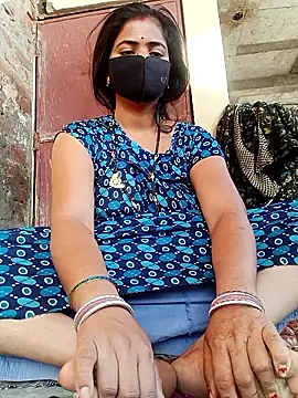 Mamta Chaterjee online show from May 2026 01:11:02 AM