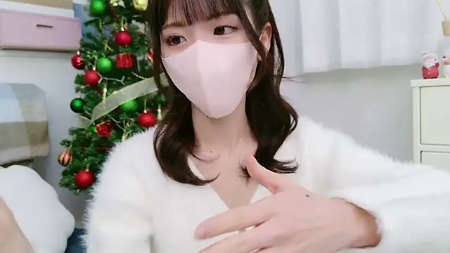 -minami- online show from December 2024 12:30:01 PM