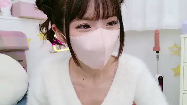 -minami- online show from January 2025 12:29:02 PM