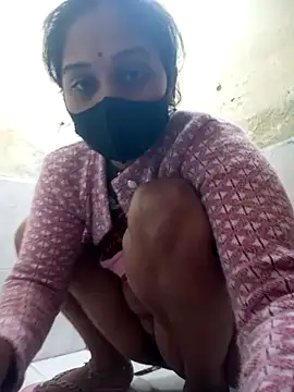 Snapshot of Hi_Radhika chatting on January 2025 01:48:02 AM Hi Radhika online show from January 2025 01:48:02 AM