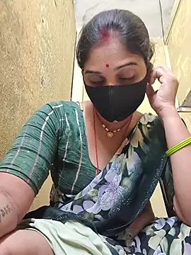 Snapshot of Hi_Radhika chatting on September 2025 04:29:02 PM Hi Radhika online show from September 2025 04:29:02 PM