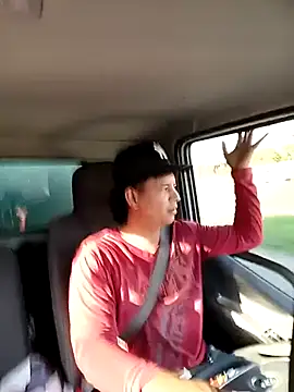 yoryisexi online show from October 2025 09:32:02 PM