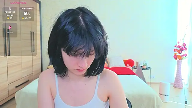 JulisSweet online show from February 2026 08:02:01 AM