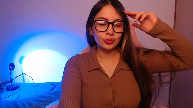 Snapshot of lalawhitte chatting on October 2025 10:14:02 PM lalawhitte online show from October 2025 10:14:02 PM