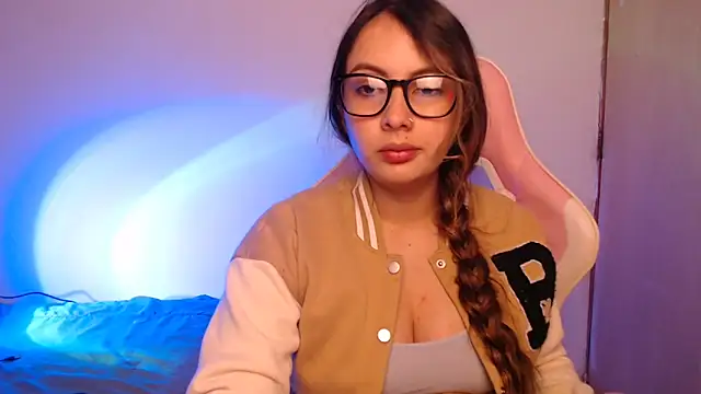 Snapshot of lalawhitte chatting on November 2025 02:08:02 PM lalawhitte online show from November 2025 02:08:02 PM