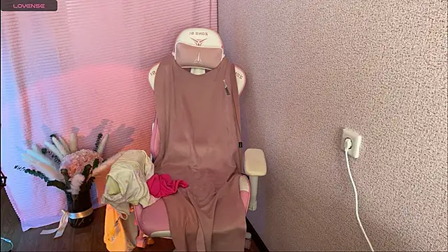 Katrin  kiss online show from September 2025 09:24:01 AM