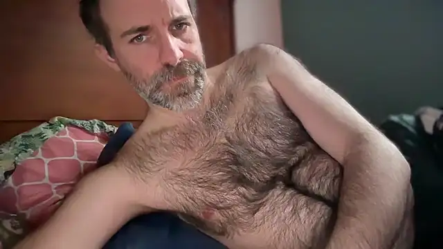 Snapshot of Brianjonest chatting on March 2026 04:35:01 PM Brianjonest online show from March 2026 04:35:01 PM