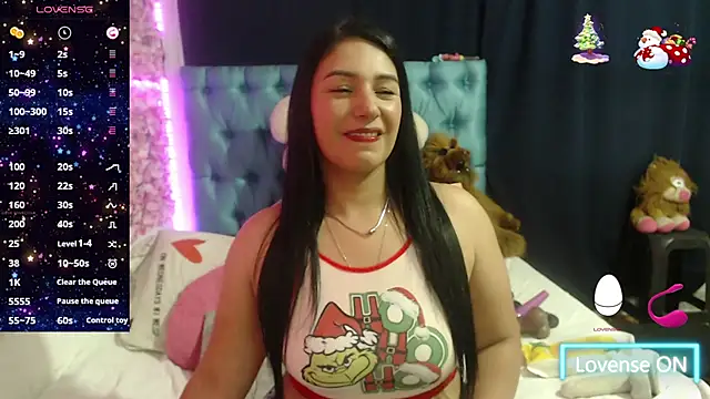 Snapshot of Cristal_cherry chatting on December 2024 02:15:02 AM Cristal cherry online show from December 2024 02:15:02 AM