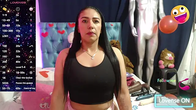 Snapshot of Cristal_cherry chatting on March 2025 02:04:01 AM Cristal cherry online show from March 2025 02:04:01 AM