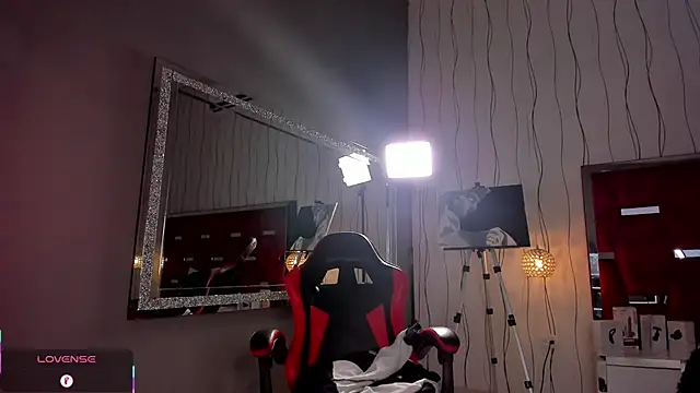 Snapshot of Brat_ chatting on March 2026 07:53:02 PM Brat online show from March 2026 07:53:02 PM