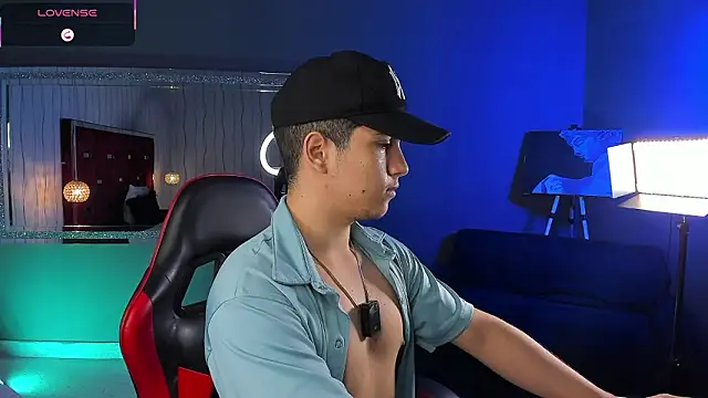 Snapshot of Brat_ chatting on March 2026 04:59:02 AM Brat online show from March 2026 04:59:02 AM