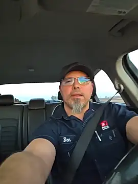 Snapshot of KrazyLegz chatting on February 2026 11:20:02 PM KrazyLegz online show from February 2026 11:20:02 PM