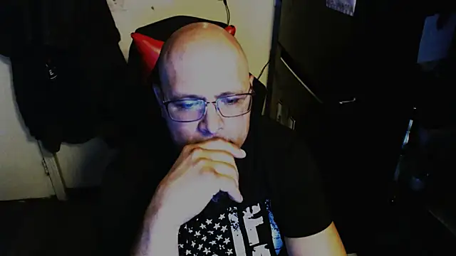 KrazyLegz online show from May 2026 04:02:01 PM