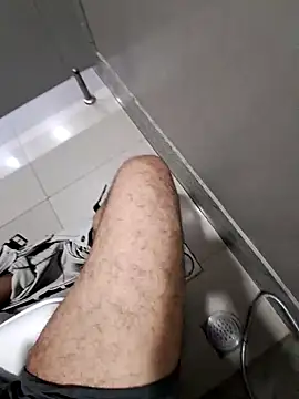 Snapshot of johny_69d@xh chatting on December 2024 08:56:02 AM johny 69dxh online show from December 2024 08:56:02 AM